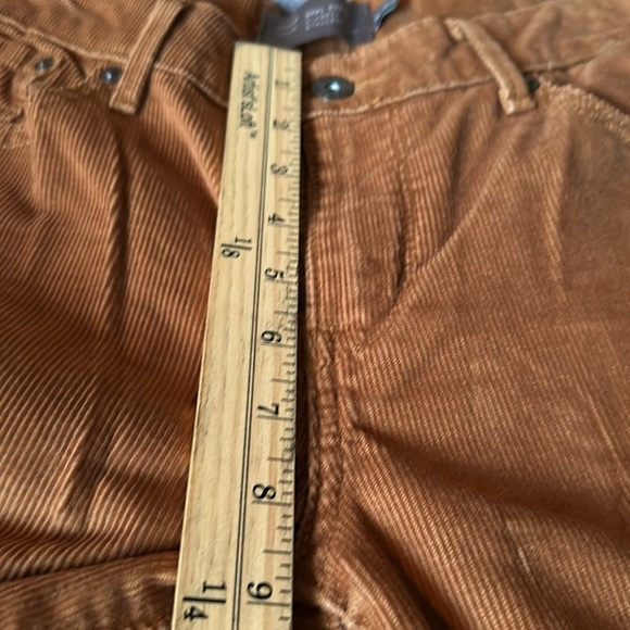 Levi’s San Fran Demi Curve Classic straight-leg Brown corduroy size 8 / 29 - Picture 9 of 10